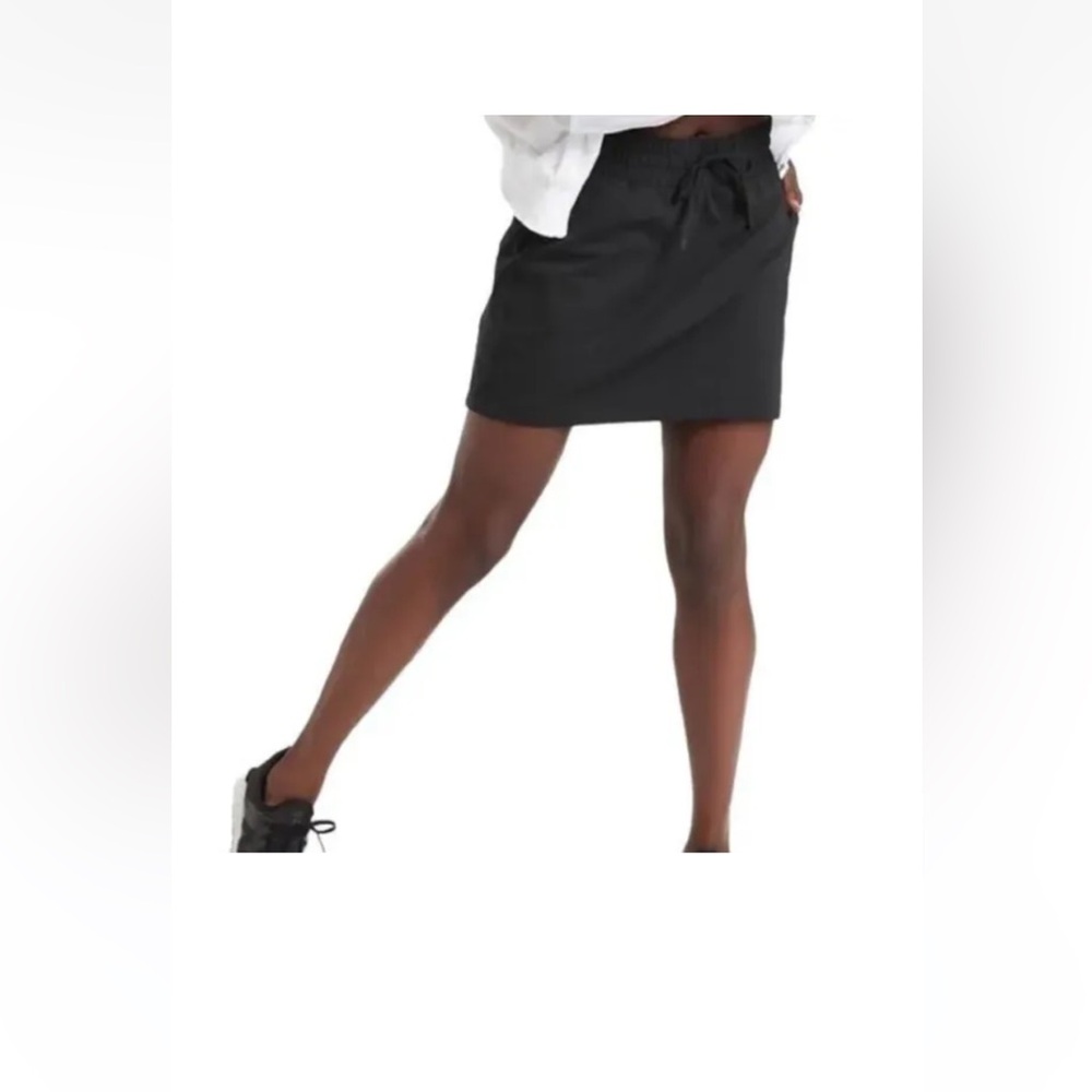Athleta excursion hybrid skort
